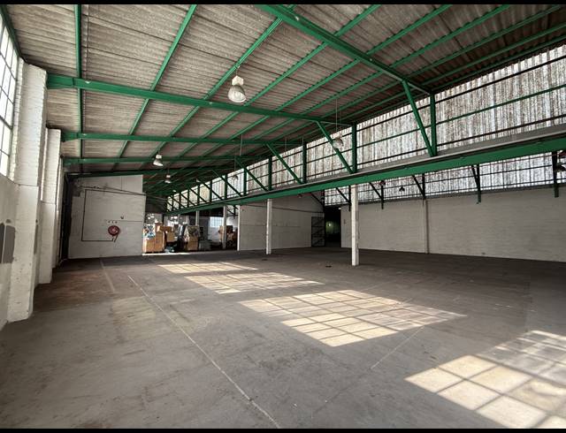 3,544M² WAREHOUSE TO LET IN EPPING INDUSTRIAL